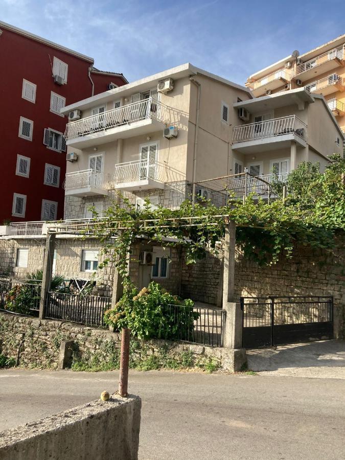 Guest House Garden Budva Exterior foto