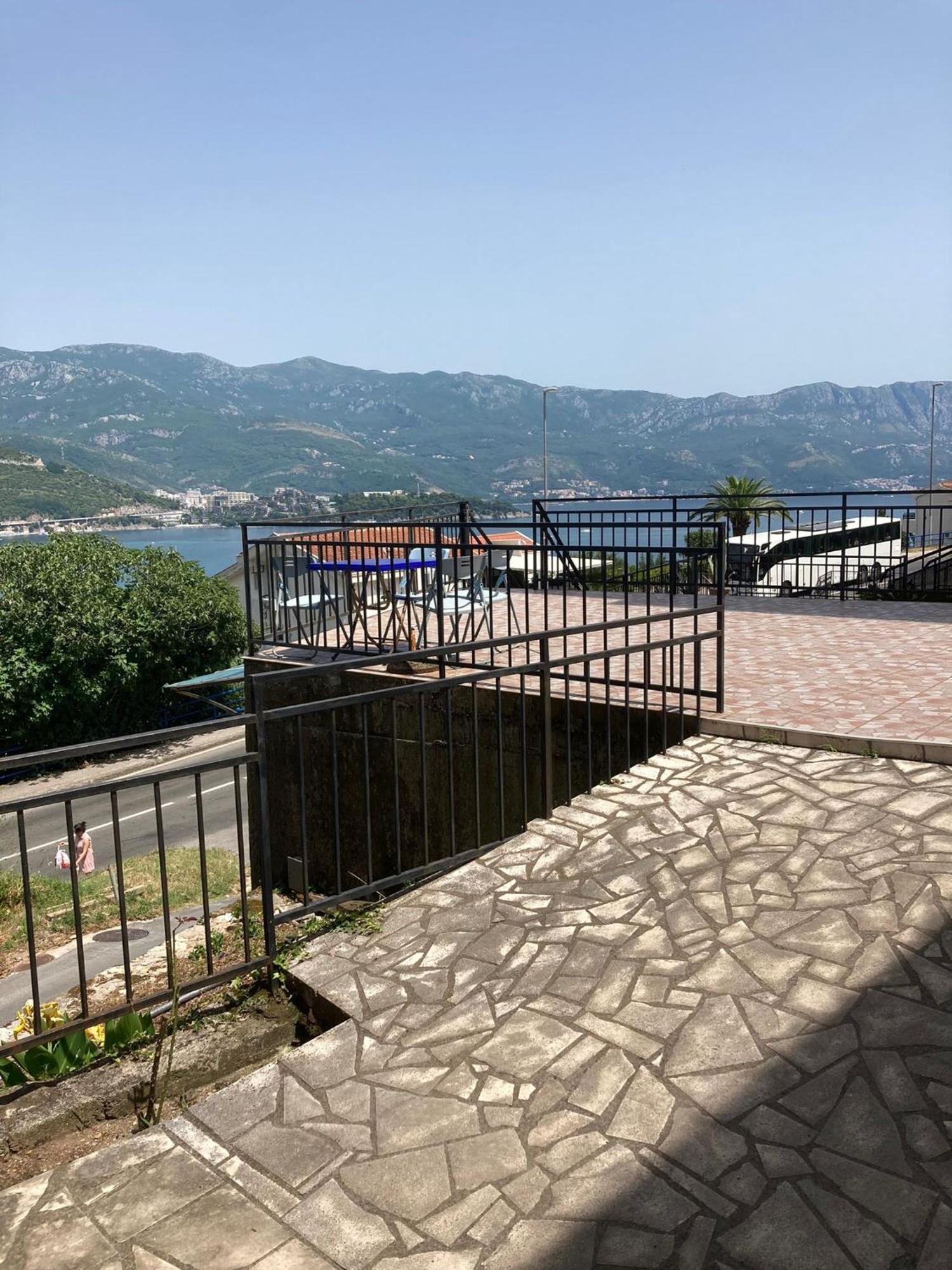 Guest House Garden Budva Exterior foto